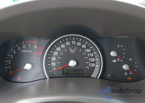 2011 Kia Sedona Lx из США, поврежденный, VIN KNDMG4C74B6388976